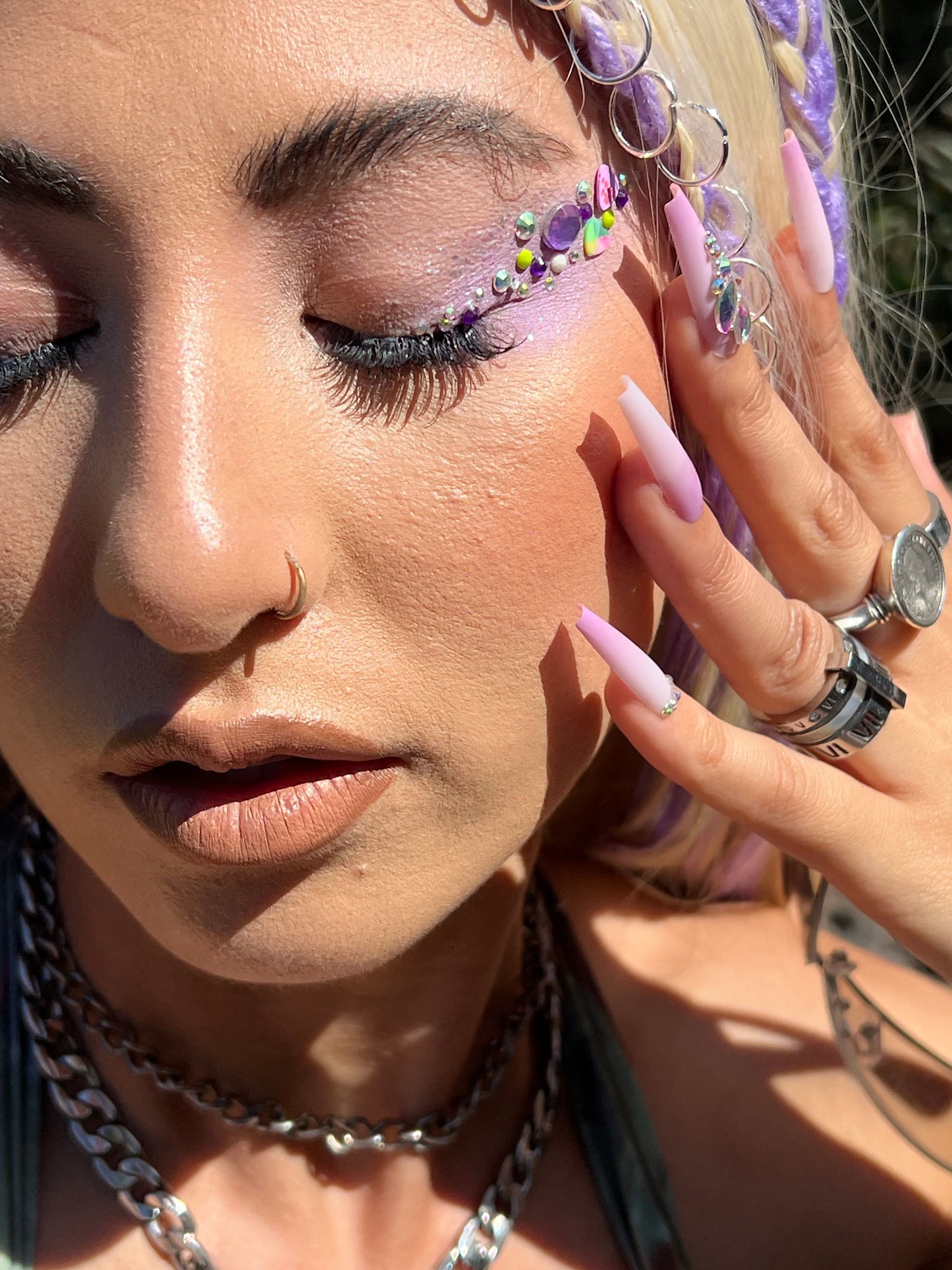 Lilac gems festival look